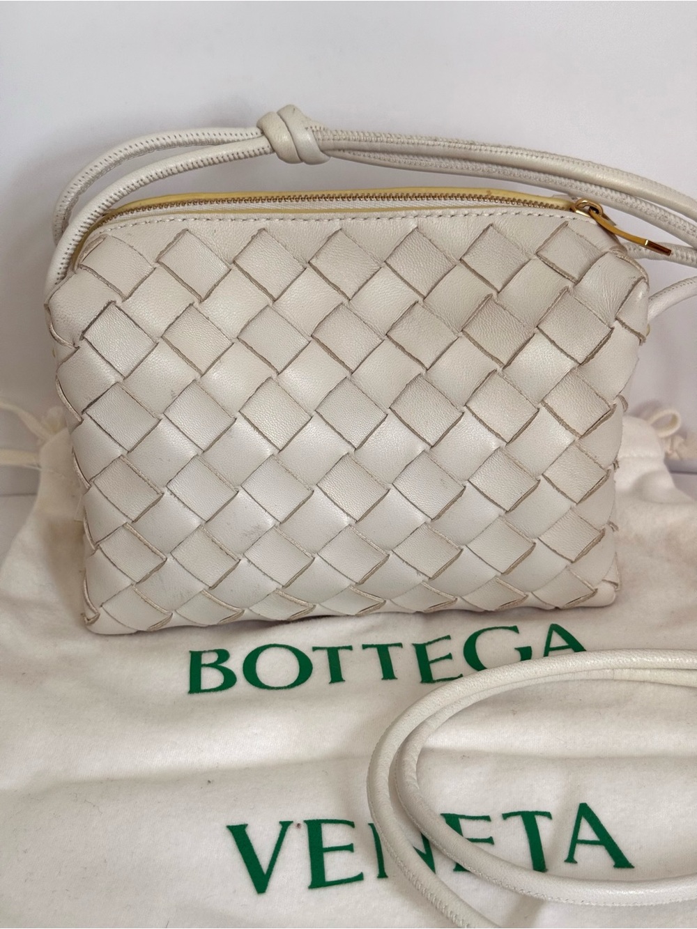 Bottega Veneta Nappa Intrecciato Mini Loop Camera Bag White 💫 - Picture 4 of 15